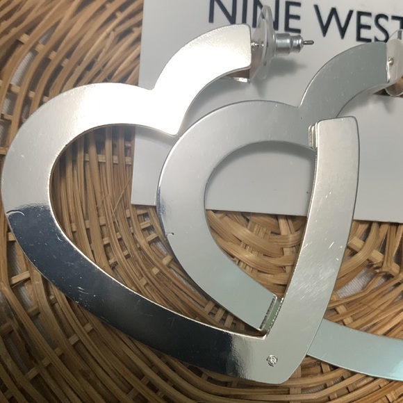 Nine West Large Heart Hoop Loved Silver Tone Earrings Friends Gift - Picture 5 of 7
